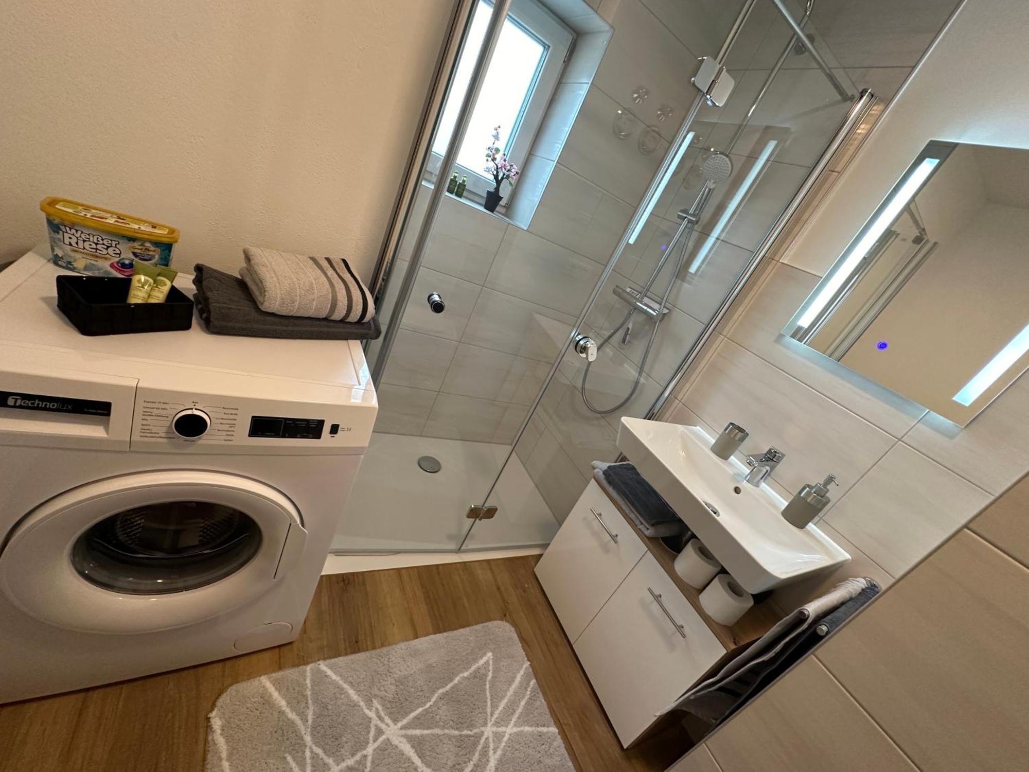 Modernes Apartment In Guter Lage Ingolstadt Exteriör bild